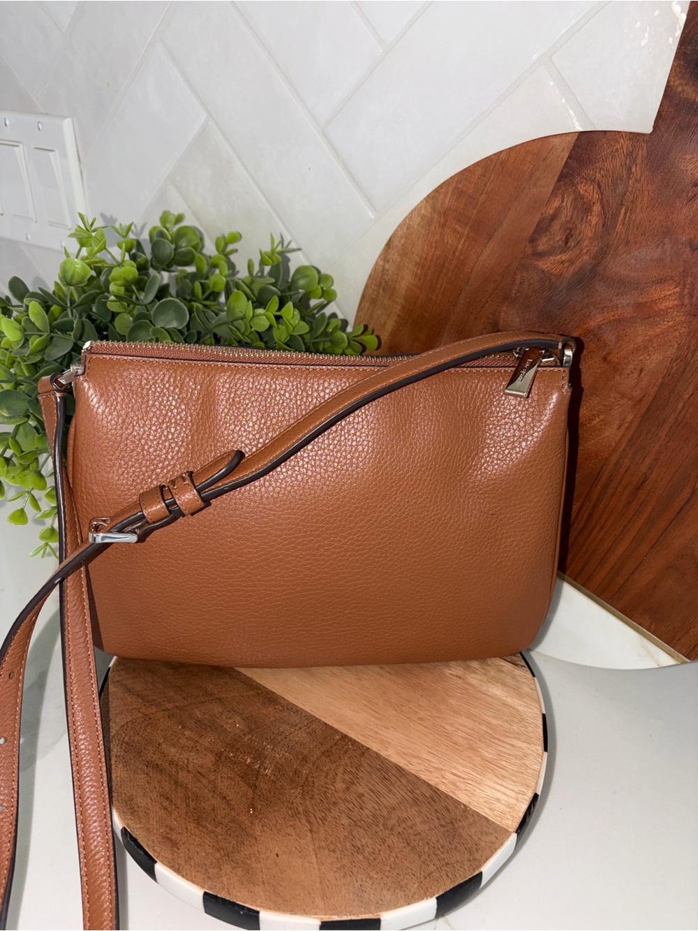 Kate Spade New York Mulberry Street Madelyne Crossbody Bag purse Warm Ginger - Picture 7 of 12